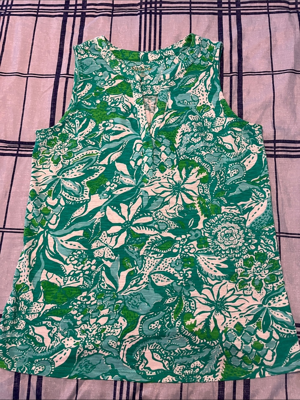 Lilly Pulitzer Green & White Floral Sleeveless Shell